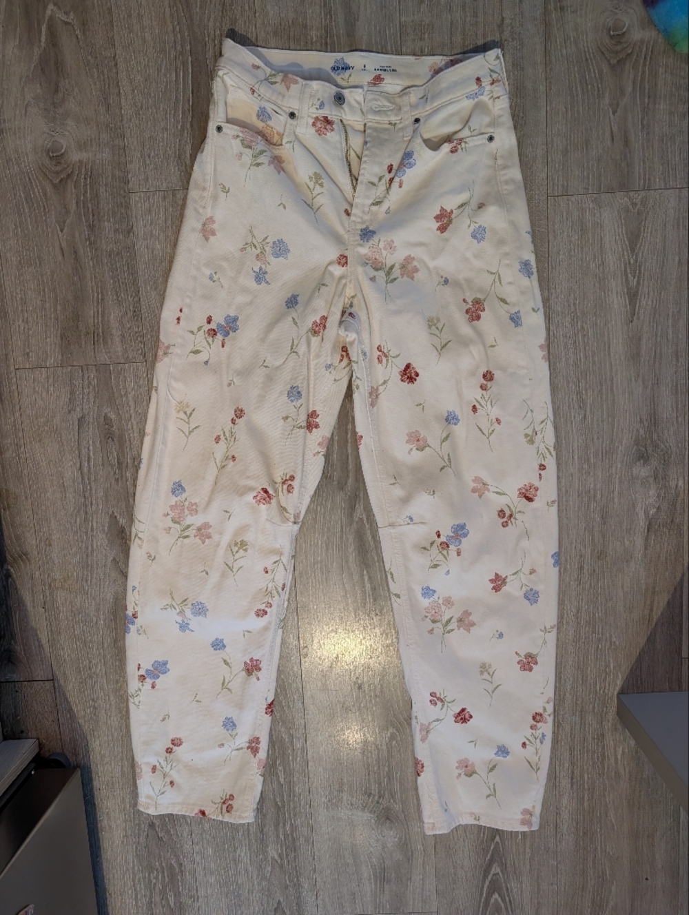 Old Navy White Floral High-Rise Jeans